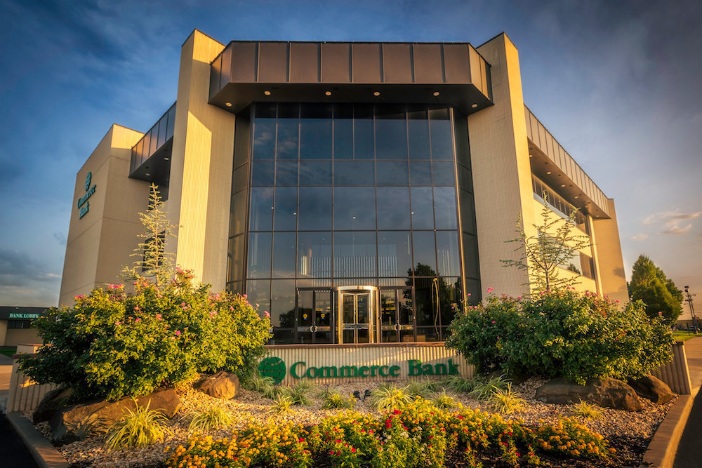 Commerce Bank's 2021 net income rises 55% to $530.8 million.